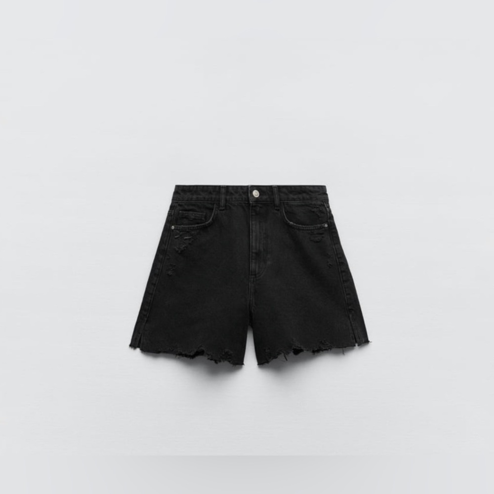 New without tags Zara black ripped high rise denim shorts